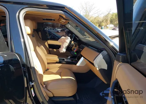 2025 Land Rover Range Rover P400 Se z USA, uszkodzony, nr VIN SALKP9FU6SA283657